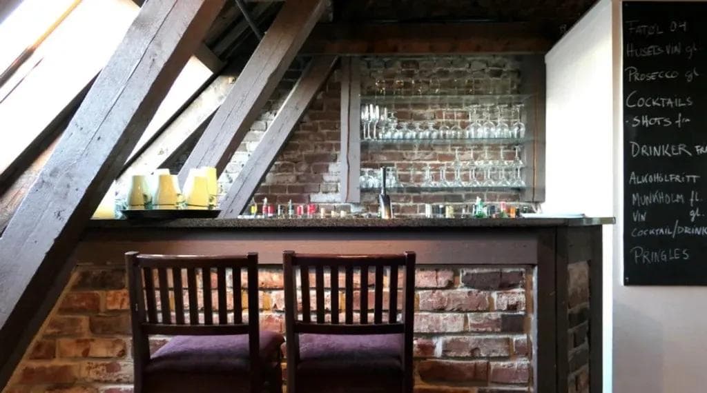 barattic-bar-clarion-collection-hotel-amanda
