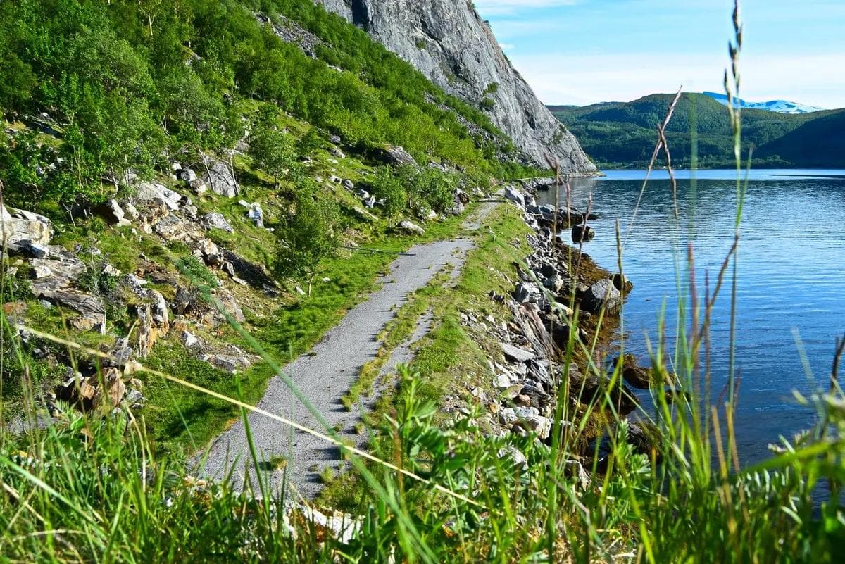 Gammelveien mot Misvær - tursiden 4