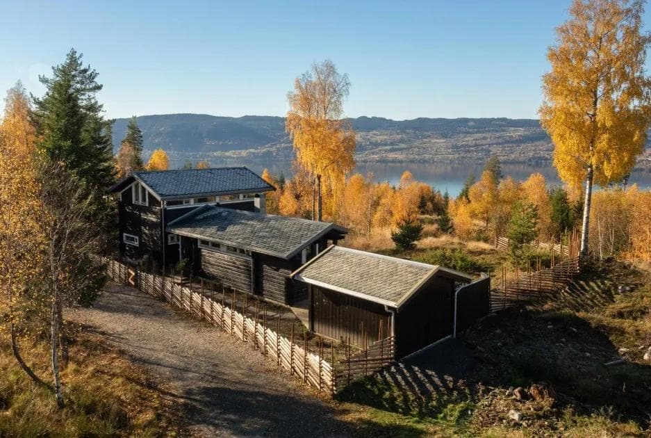 Mjøsli Lodge Einebu tun