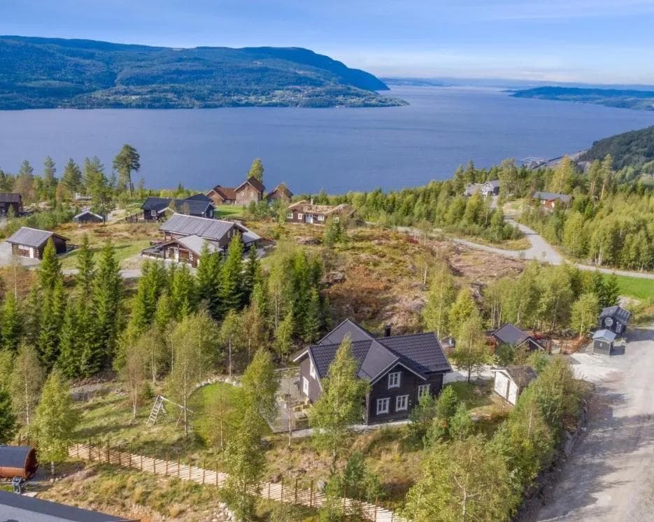 Mjøsli Lodge oversikt