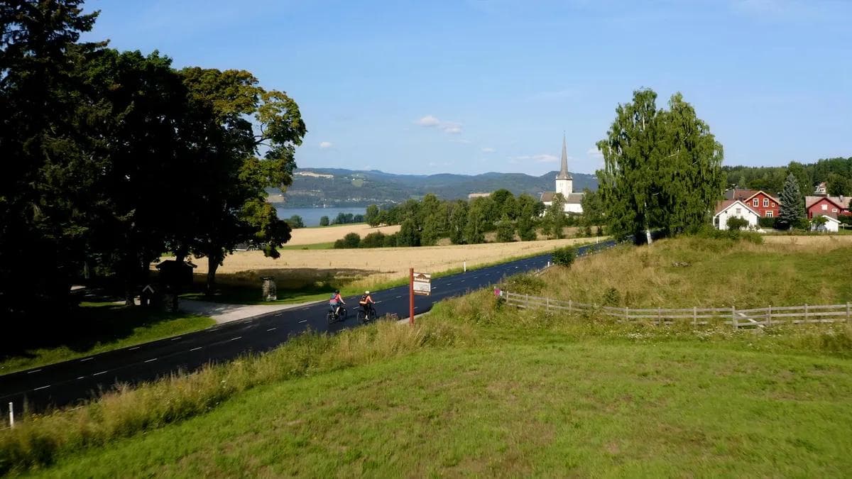 mjostrakk.visitostnorge